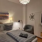 Cosy White Line Apartamento